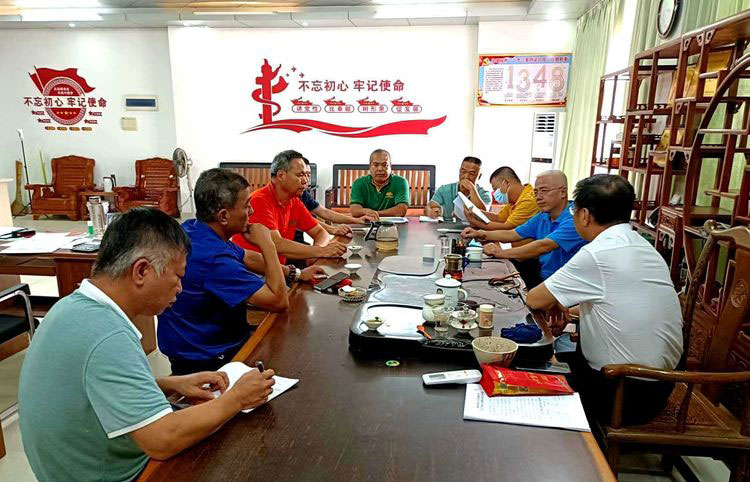 烏石農(nóng)場公司召開2022年度被占地調(diào)處收回分析部署會